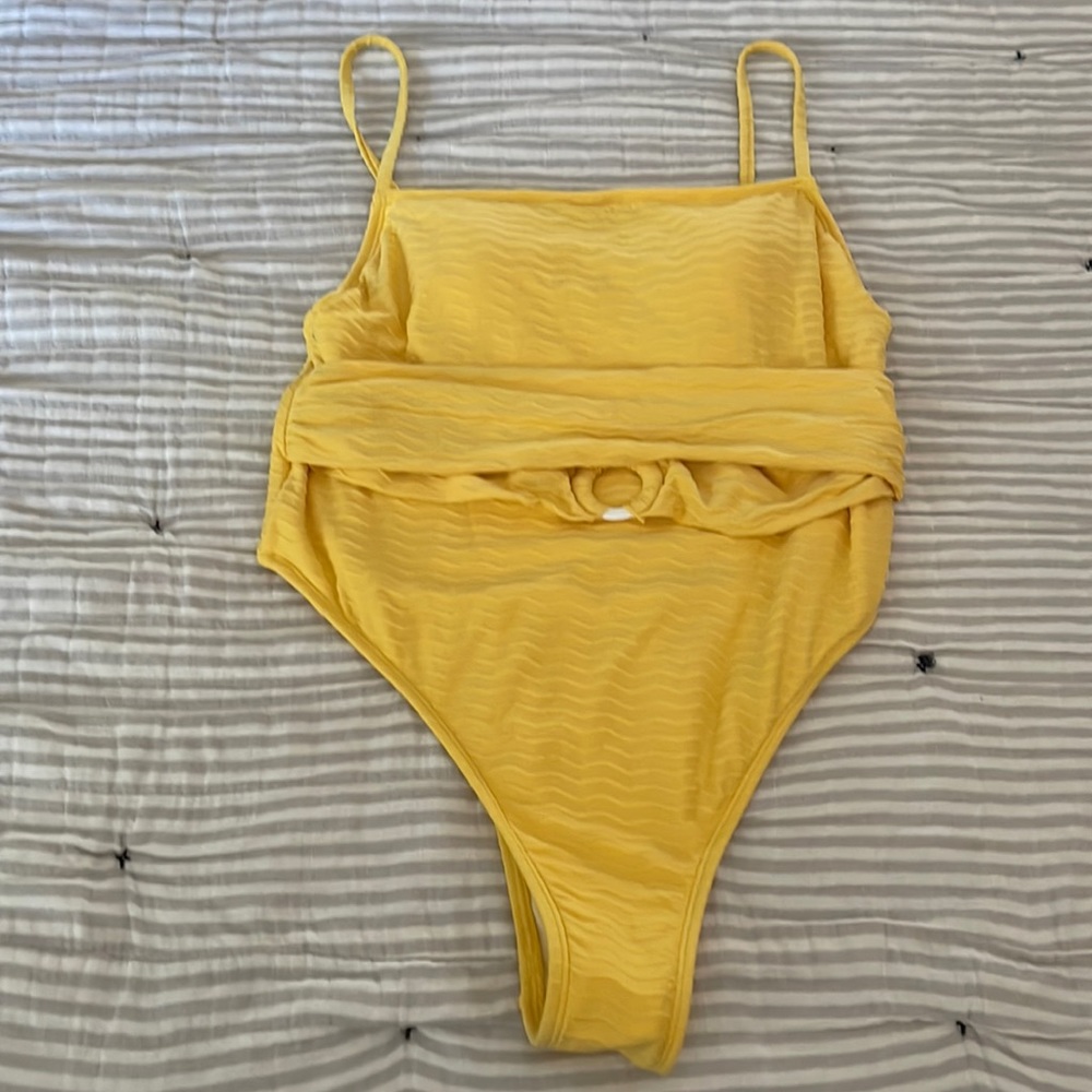 NWT Cupshe Swimsuit